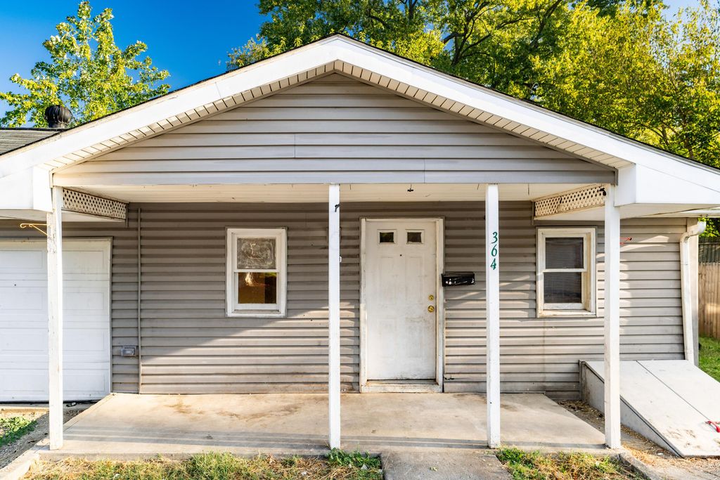 364 Barnes Avenue, Circleville, OH 43113