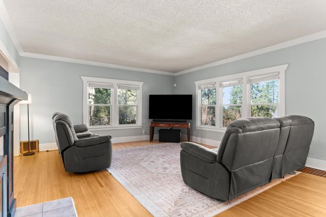 1708 E 18th Ave, Spokane, WA 99203