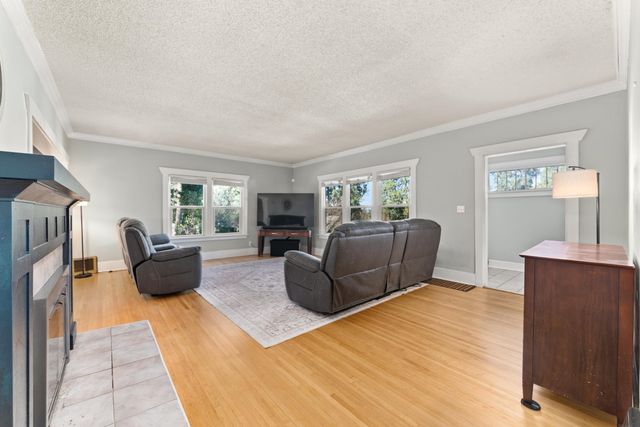 1708 E 18th Ave, Spokane, WA 99203