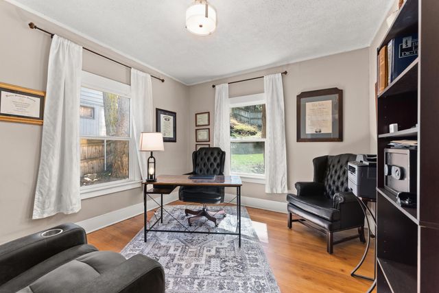 1708 E 18th Ave, Spokane, WA 99203