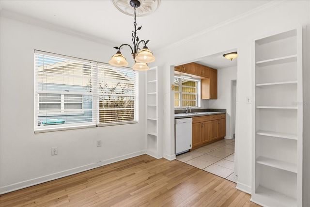 1041 N THORNTON AVENUE, Orlando, FL 32803