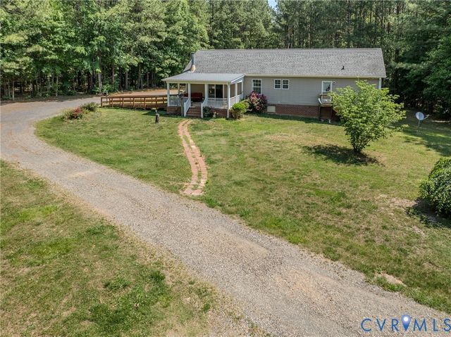 8025 Colemans Lake Rd, Church Road, VA 23833