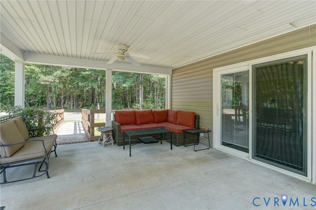 8025 Colemans Lake Rd, Church Road, VA 23833