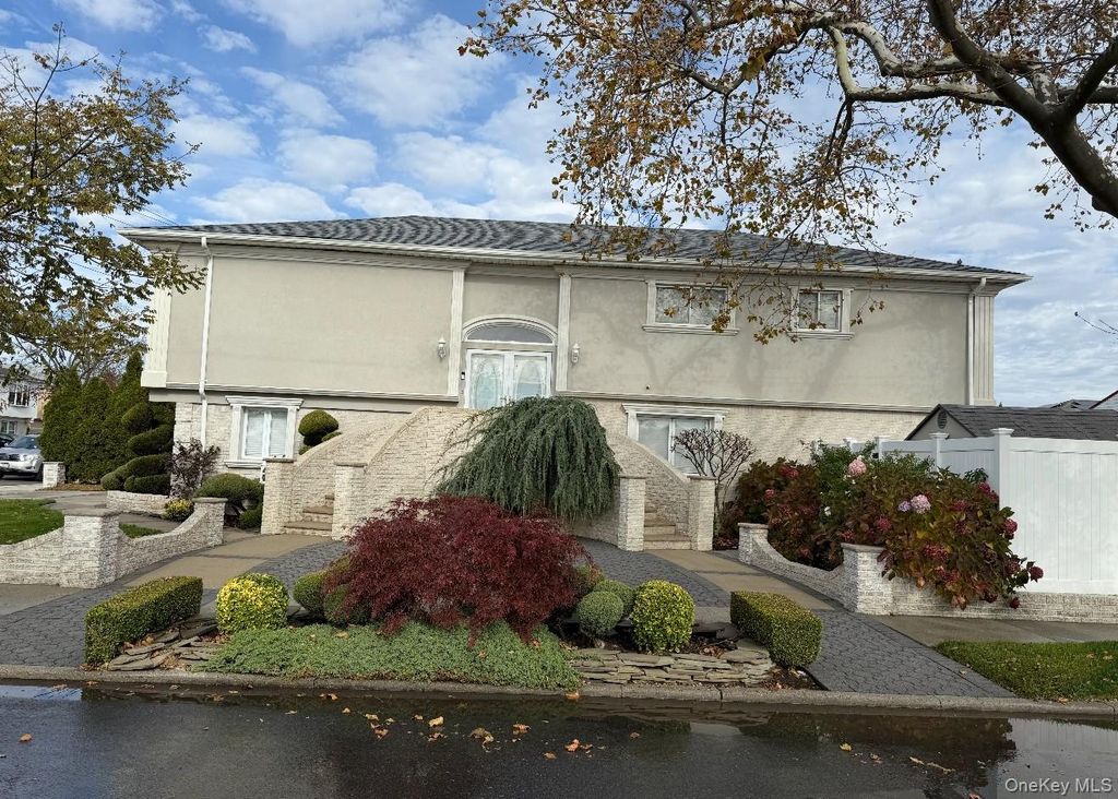 160-51 80th Street, Howard Beach, NY 11414