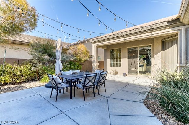 6 Weston Hills Road, Henderson, NV 89052