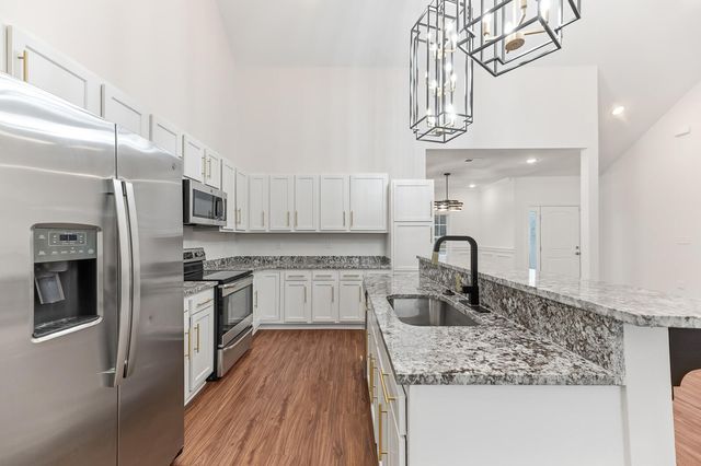 610 Cummings Chapel Road, Ridgeville, SC 29472