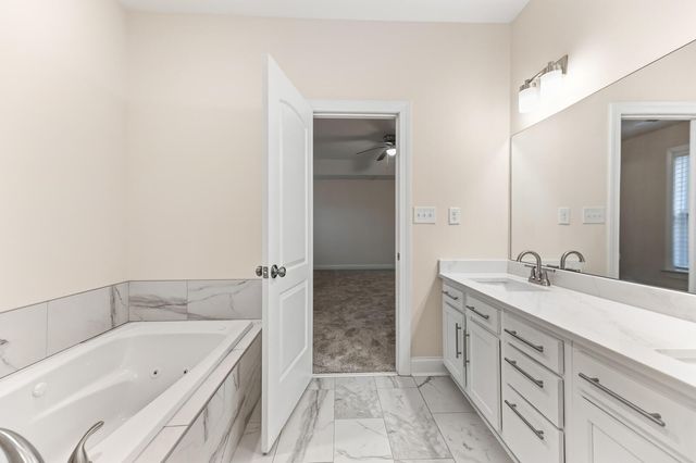 610 Cummings Chapel Road, Ridgeville, SC 29472