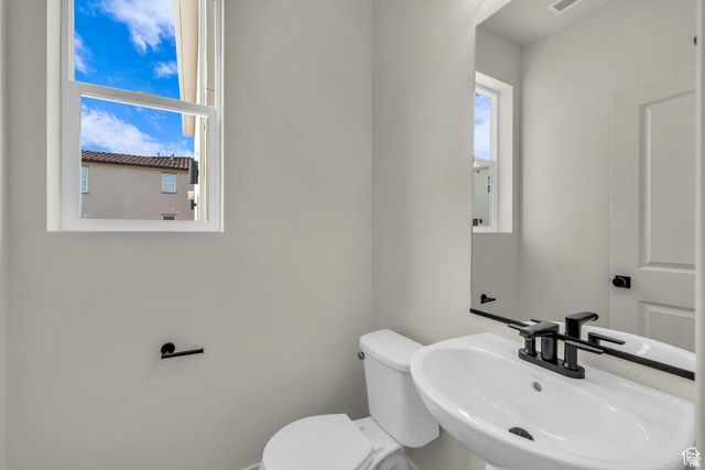 560 W AQUA COVE, St. George, UT 84790
