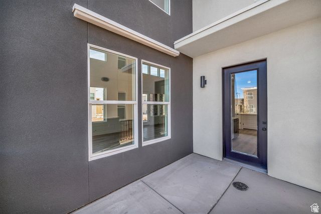 560 W AQUA COVE, St. George, UT 84790