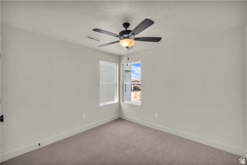 Image 15 of property listing at 560 W AQUA COVE, St. George, UT 84790