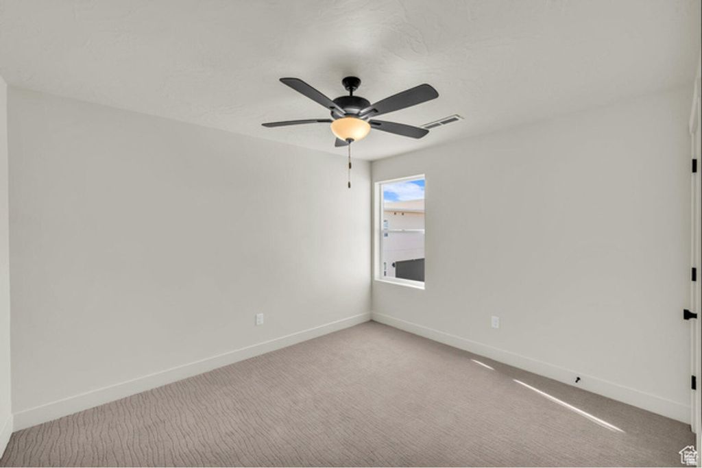 Image 18 of property listing at 560 W AQUA COVE, St. George, UT 84790