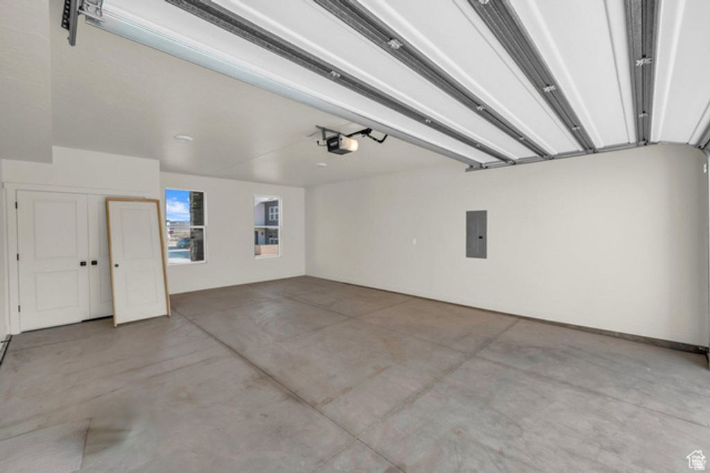 Image 22 of property listing at 560 W AQUA COVE, St. George, UT 84790