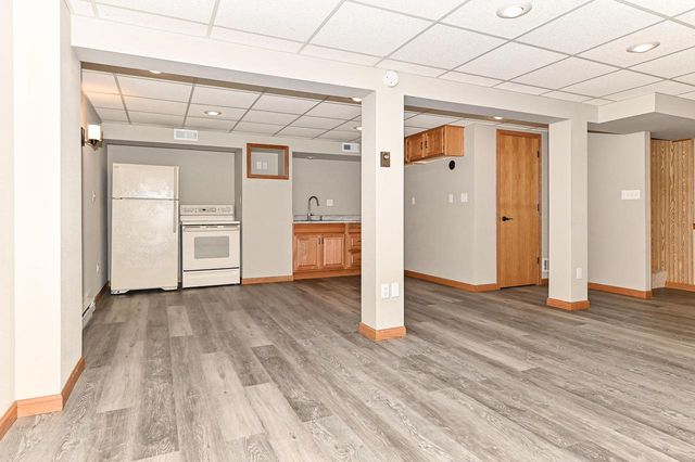 7165 S Tifton DRIVE, Franklin, WI 53132