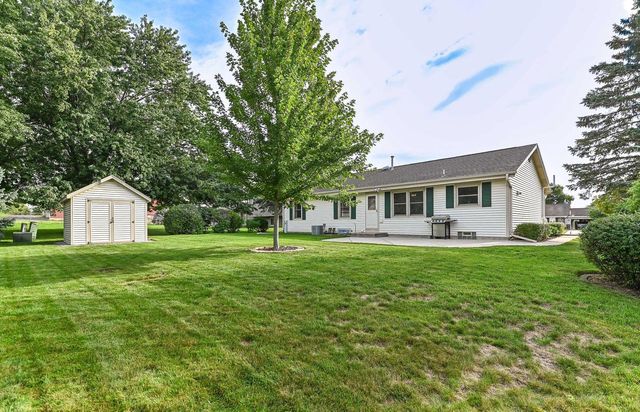 7165 S Tifton DRIVE, Franklin, WI 53132