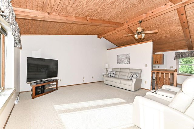 7165 S Tifton DRIVE, Franklin, WI 53132