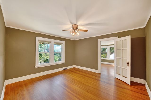 1134 38th Street, Des Moines, IA 50311
