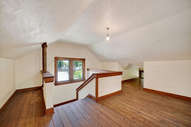 1134 38th Street, Des Moines, IA 50311