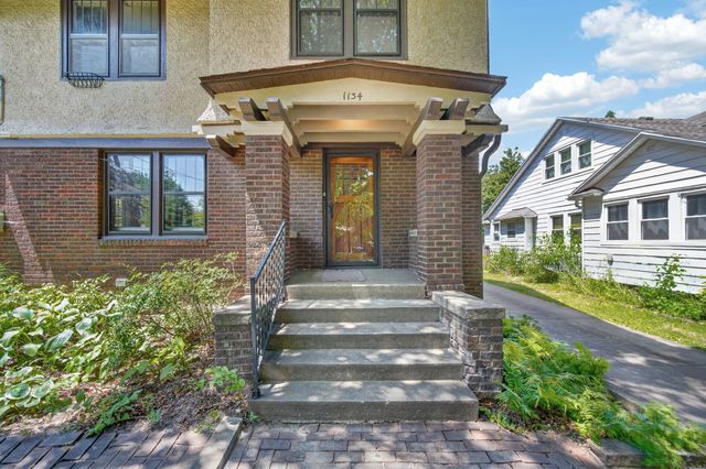 1134 38th Street, Des Moines, IA 50311