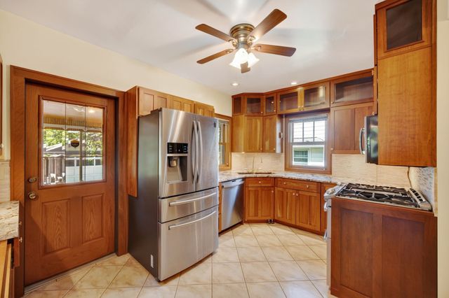 1134 38th Street, Des Moines, IA 50311