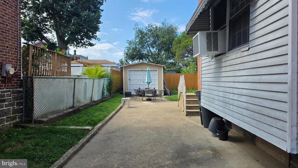 1128 BLEIGH AVE, PHILADELPHIA, PA 19111 — photo 3