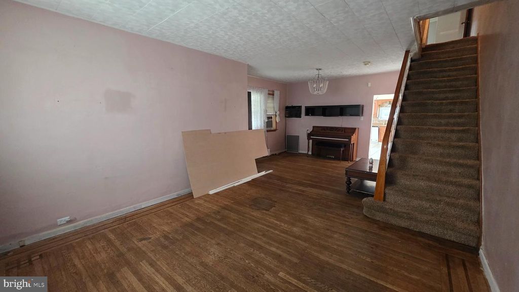 1128 BLEIGH AVE, PHILADELPHIA, PA 19111 — photo 5