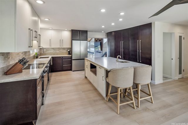 2544 Halekoa Drive, Honolulu, HI 96821