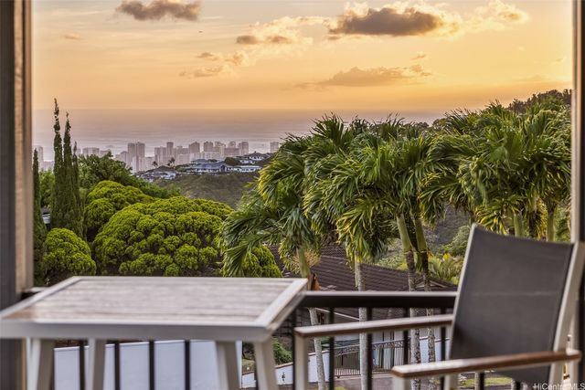 2544 Halekoa Drive, Honolulu, HI 96821