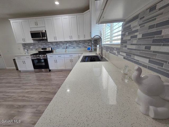 9148 Aspen Avenue, California City, CA 93505