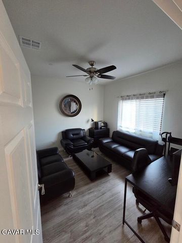 9148 Aspen Avenue, California City, CA 93505