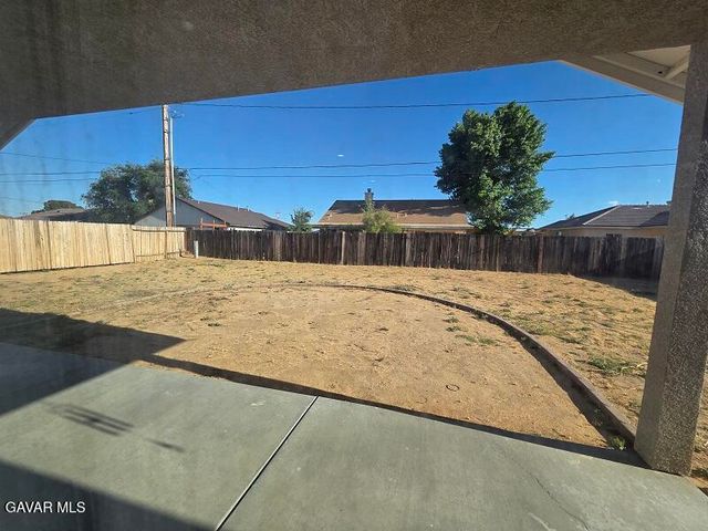 9148 Aspen Avenue, California City, CA 93505
