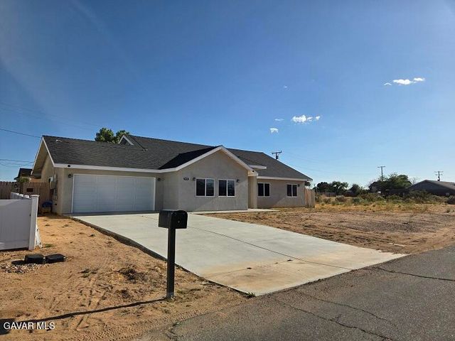 9148 Aspen Avenue, California City, CA 93505