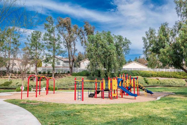 44006 Terraza Court, Temecula, CA 92592