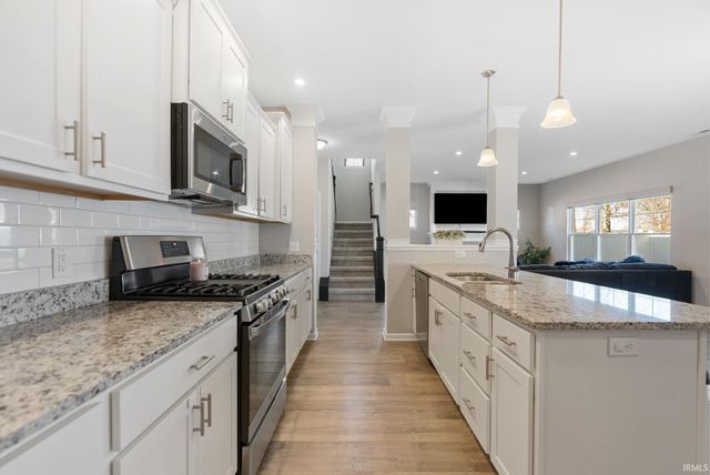 11788 Whistling Trail, Fort Wayne, IN 46818