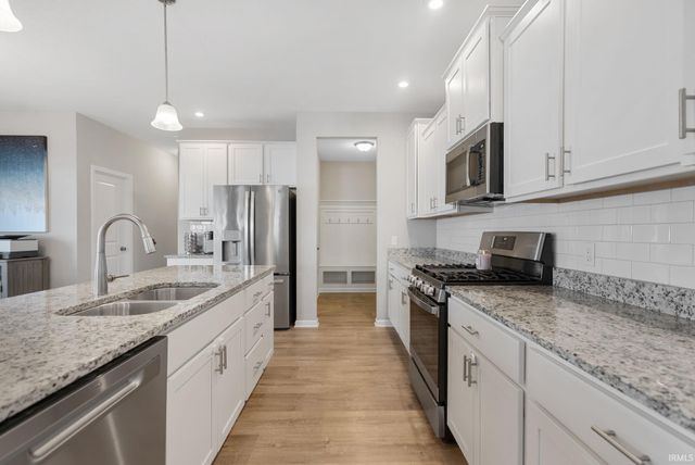 11788 Whistling Trail, Fort Wayne, IN 46818