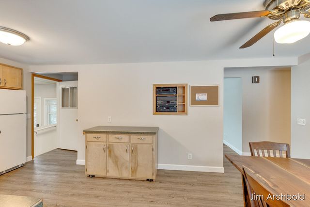 274 W Barton Street, Newaygo City, MI 49337