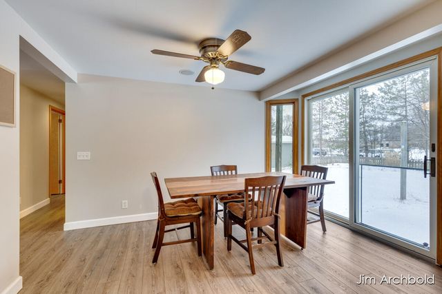 274 W Barton Street, Newaygo City, MI 49337