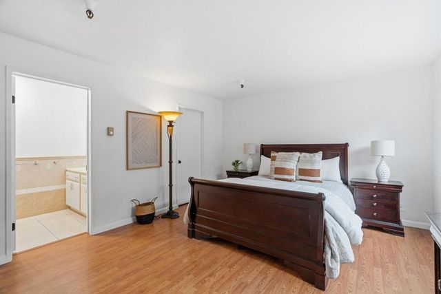 453 Alberto Way D155, Los Gatos, CA 95032