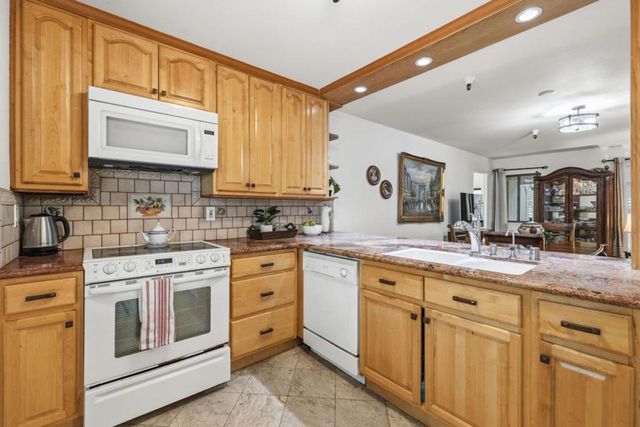 453 Alberto Way D155, Los Gatos, CA 95032