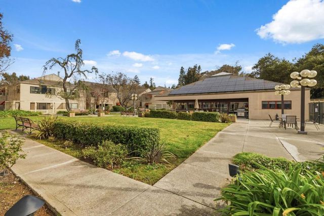 453 Alberto Way D155, Los Gatos, CA 95032