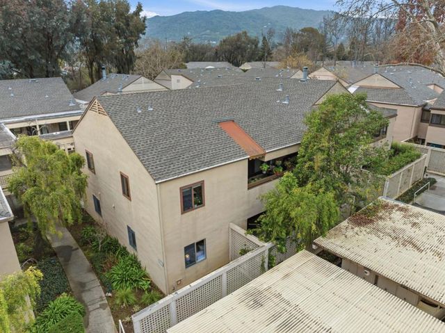 453 Alberto Way D155, Los Gatos, CA 95032
