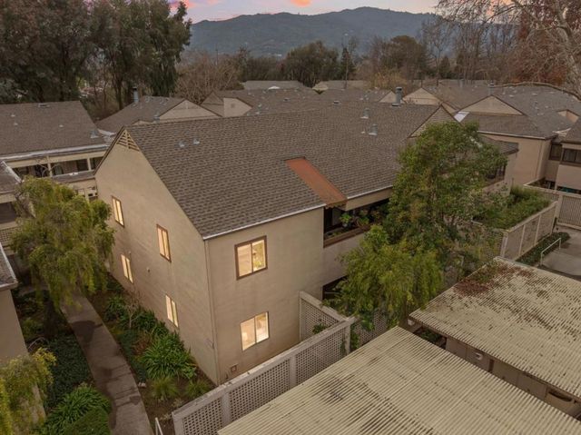 453 Alberto Way D155, Los Gatos, CA 95032