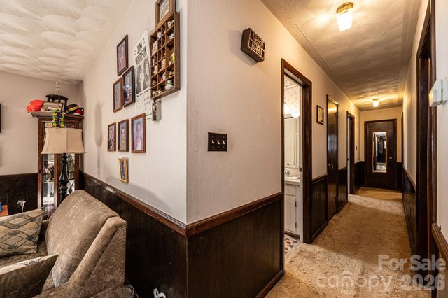 2347 Plainfield Drive, Conover, NC 28613