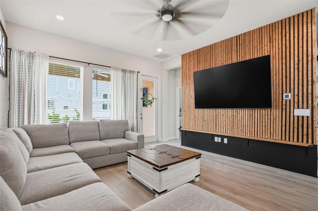 3567 FRONT PARK DRIVE, Wesley Chapel, FL 33543