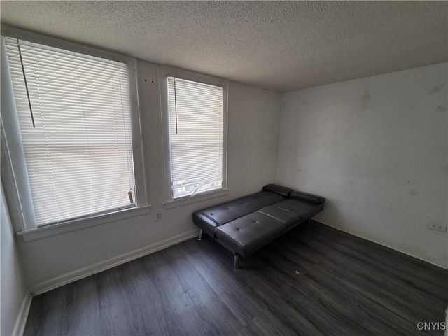 272 South Collingwood Avenue, Syracuse, NY 13206