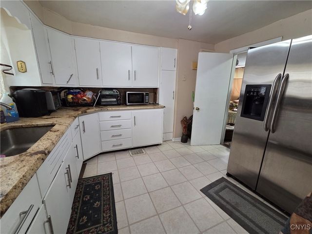 272 South Collingwood Avenue, Syracuse, NY 13206