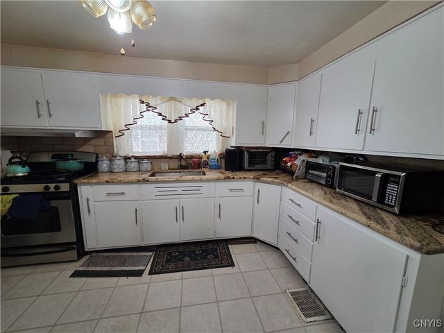 272 South Collingwood Avenue, Syracuse, NY 13206