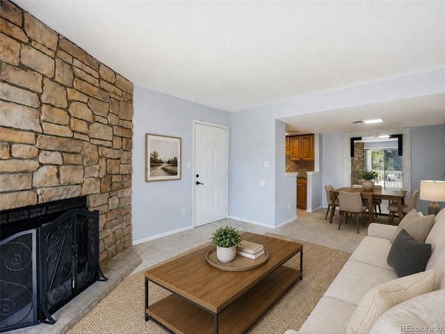 1960 S Xanadu Way 107, Aurora, CO 80014