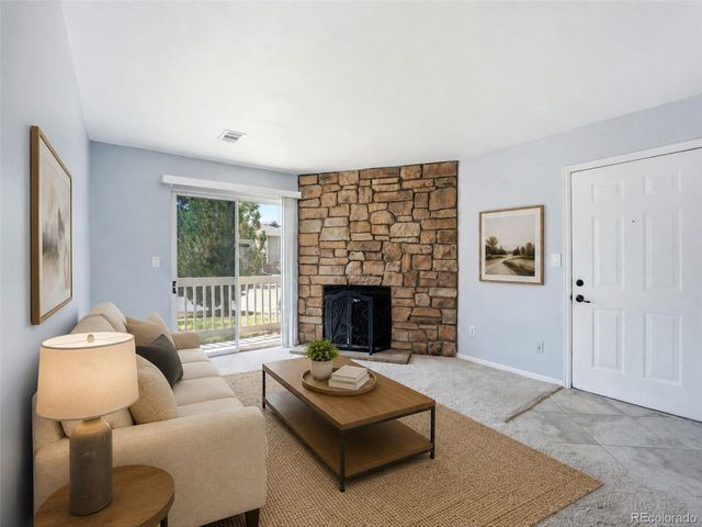 1960 S Xanadu Way 107, Aurora, CO 80014