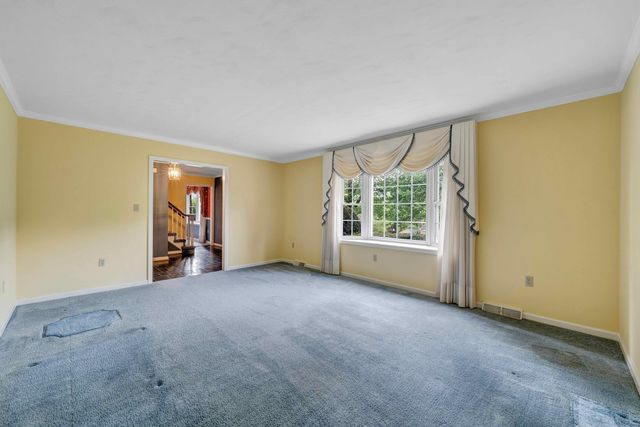 7173 Hollyberry RD, Roanoke, VA 24018