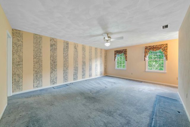 7173 Hollyberry RD, Roanoke, VA 24018